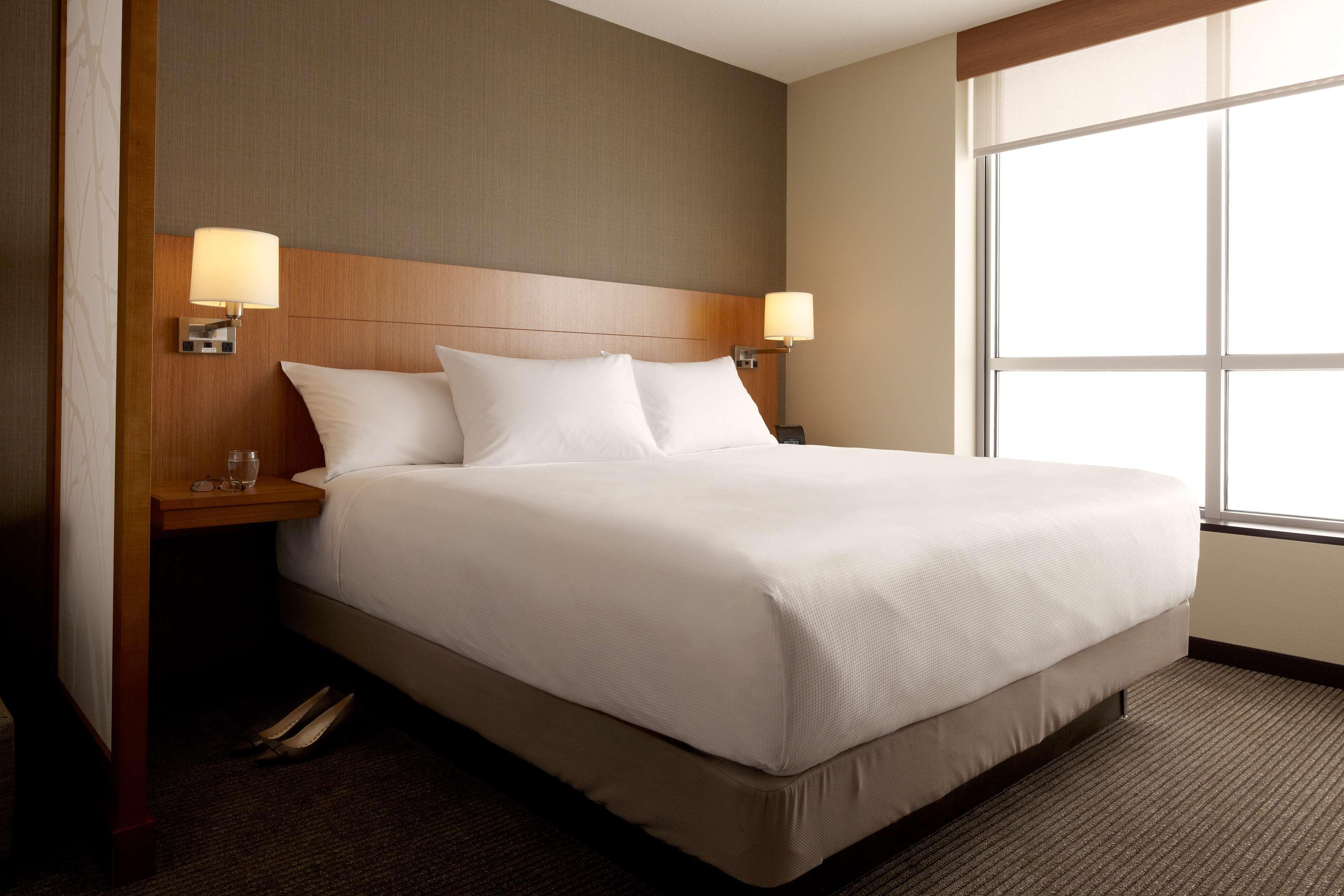 Hyatt Place Columbus Exterior photo