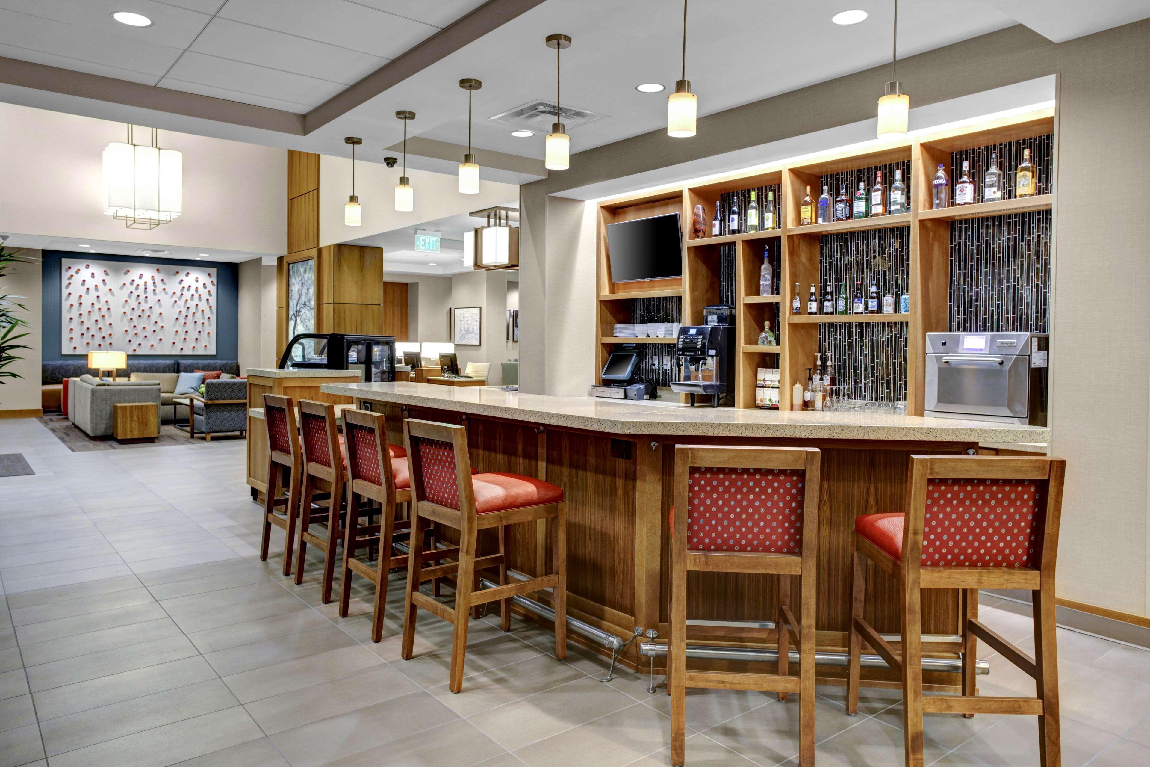 Hyatt Place Columbus Exterior photo